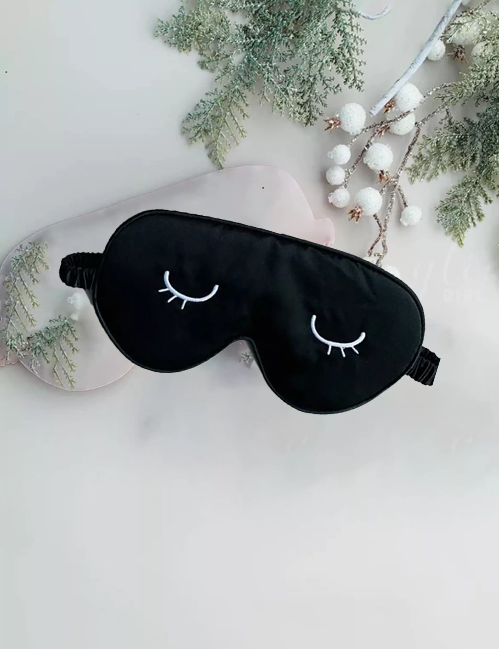 غطاء عيون للنوم